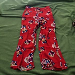 Woman’s Orange Flowered Summer Pants Size XS